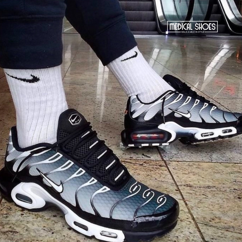 Nike TN Air Max Plus Black Metallic Silver, drugi prikaz