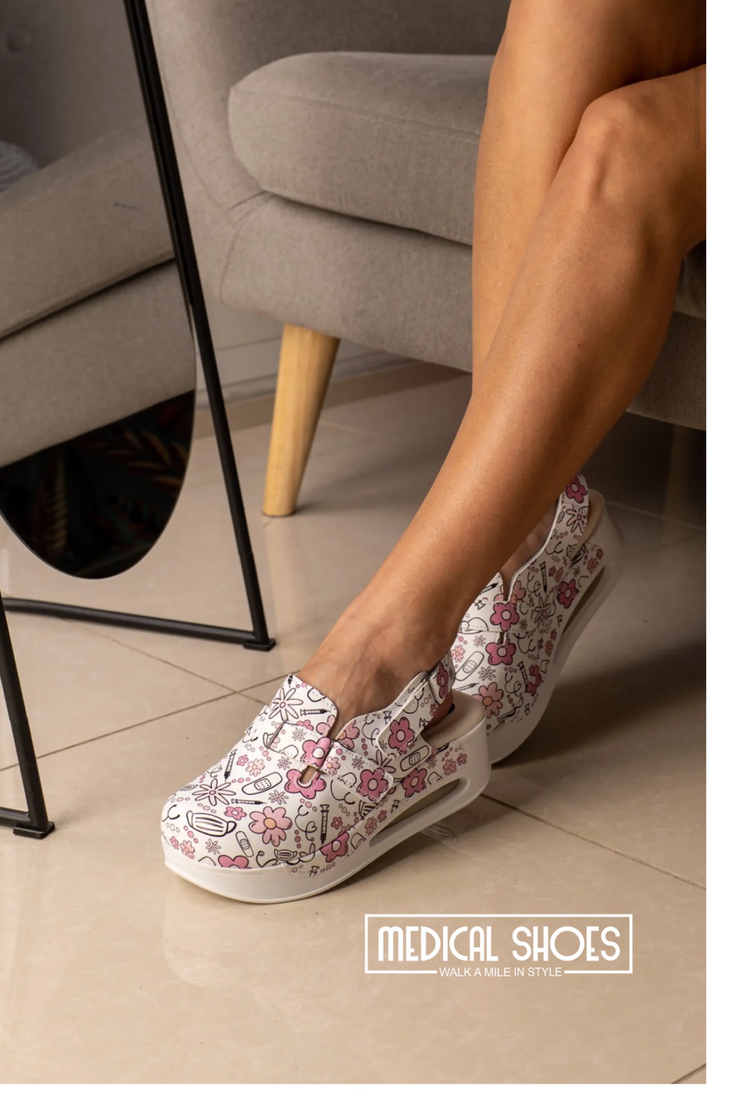 Air Max Klompe Medical Roza sa Kaisem Pozadi, drugi prikaz